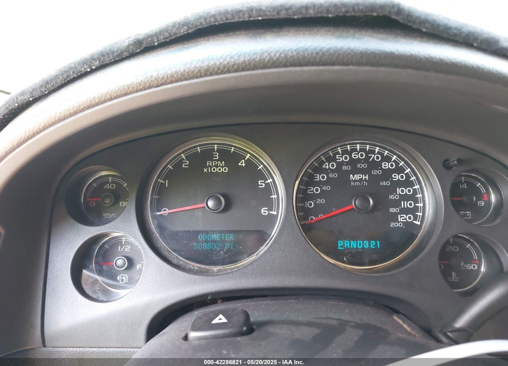 2007 CHEVROLET TAHOE LTZ VIN: 1GNFC13047J291827