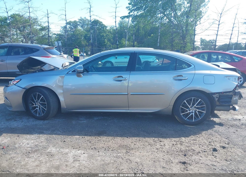 2018 LEXUS ES 350 VIN: 58ABK1GG8JU083879