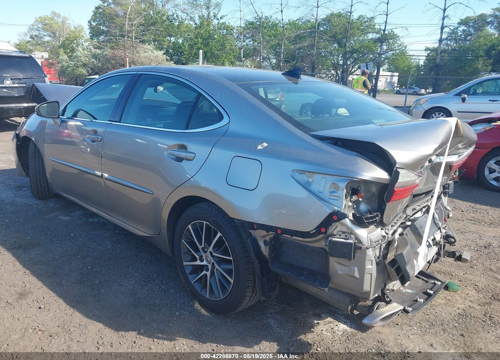 2018 LEXUS ES 350 VIN: 58ABK1GG8JU083879