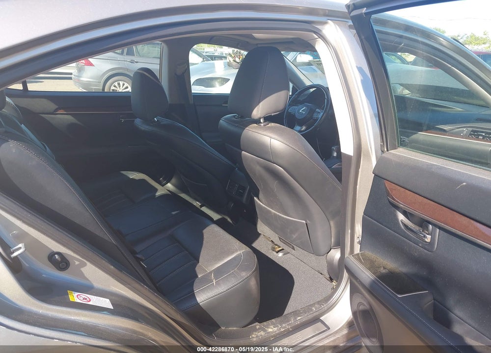 2018 LEXUS ES 350 VIN: 58ABK1GG8JU083879
