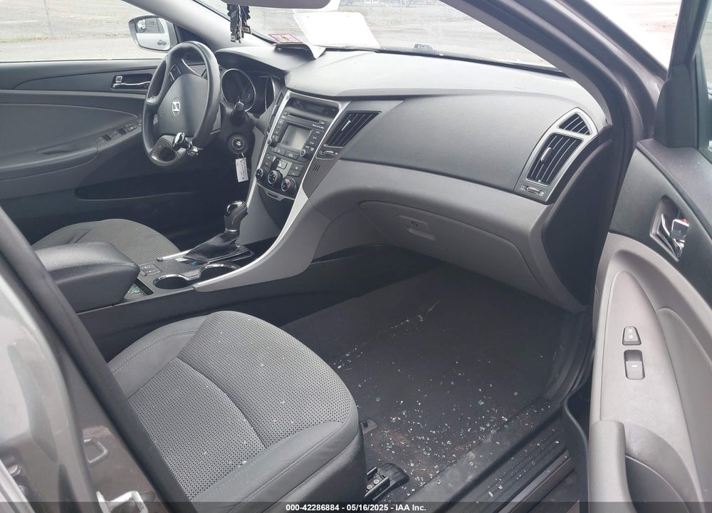 2014 HYUNDAI SONATA VIN: 5NPEB4AC7EH903224