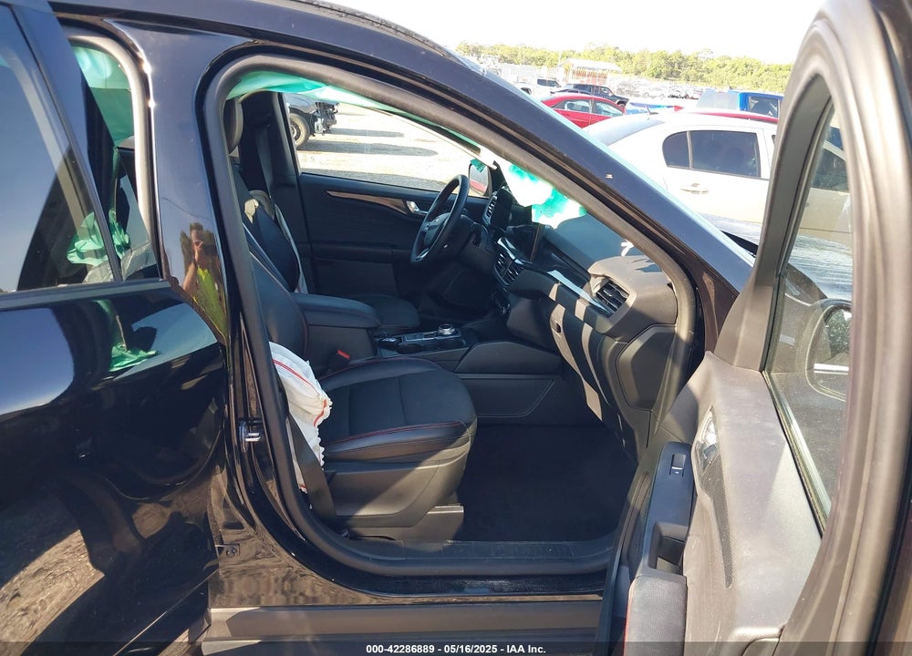 2023 FORD ESCAPE VIN: 1FMCU0MZ9PUA29067