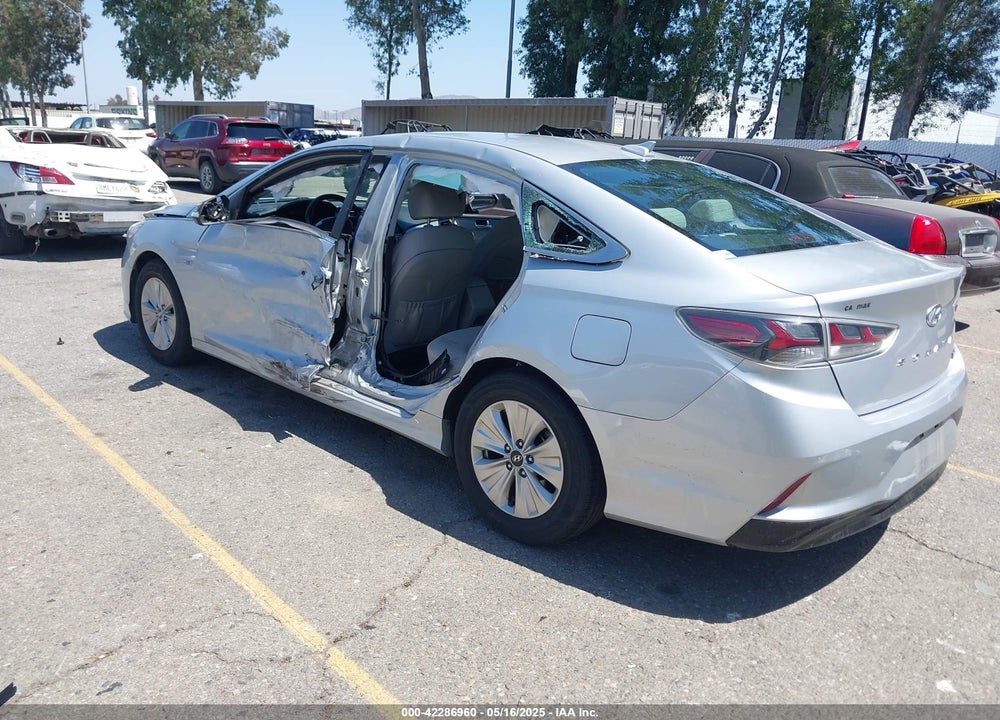 2019 HYUNDAI SONATA HYBRID VIN: KMHE24L31KA091656