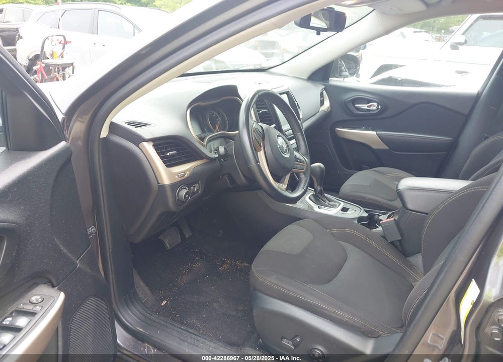 2017 JEEP CHEROKEE VIN: 1C4PJMCS6HW649441