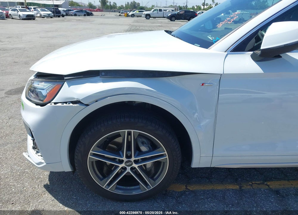 2021 AUDI Q5 VIN: WA1E2AFY1M2043365