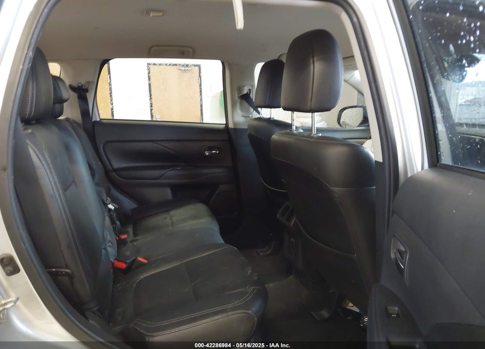 2019 MITSUBISHI OUTLANDER VIN: JA4AZ3A34KZ040160