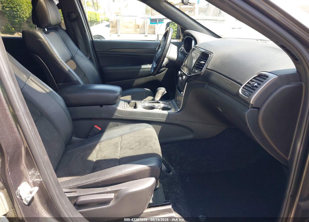 2021 JEEP GRAND CHEROKEE LAREDO X 4X4 VIN: 1C4RJFAG4MC746362