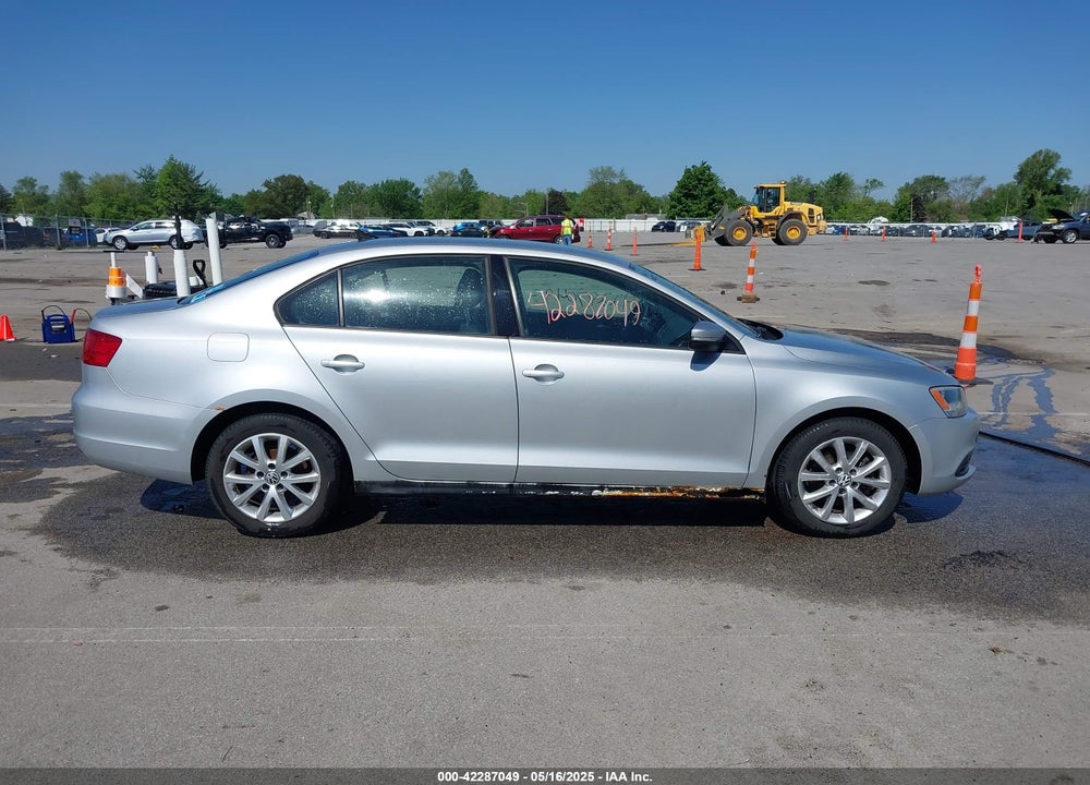 2011 VOLKSWAGEN JETTA VIN: 3VWDZ7AJ6BM346719