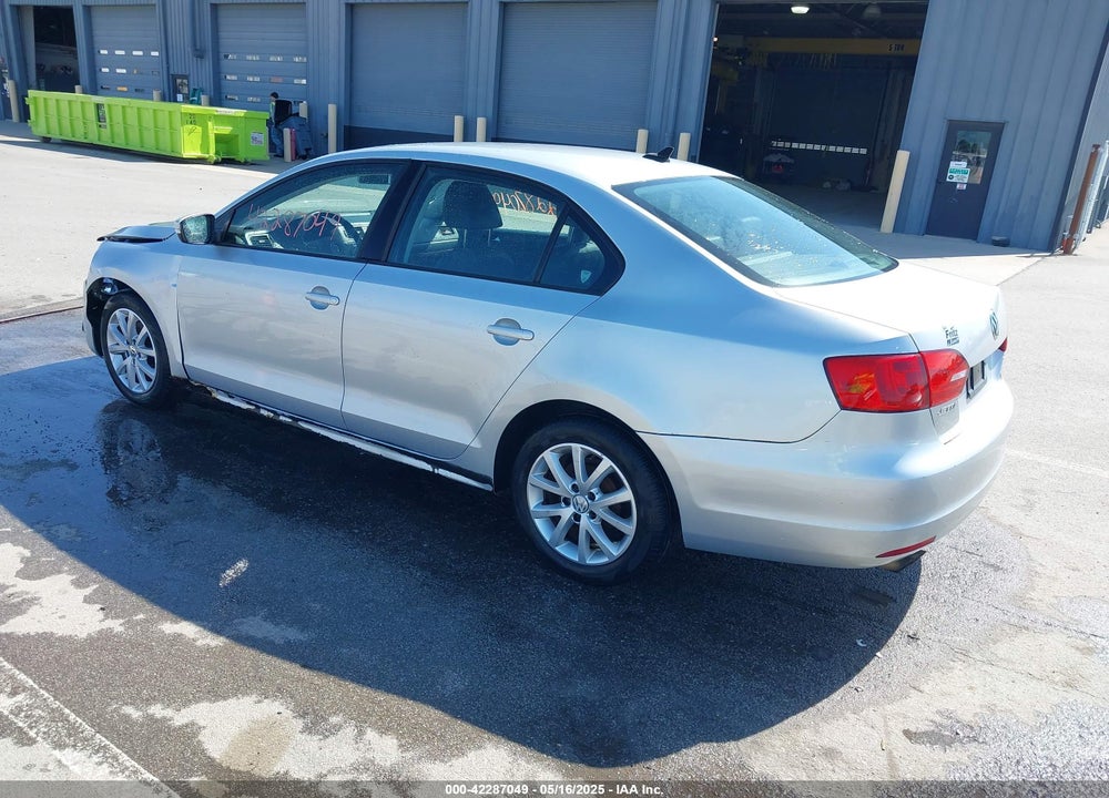 2011 VOLKSWAGEN JETTA VIN: 3VWDZ7AJ6BM346719