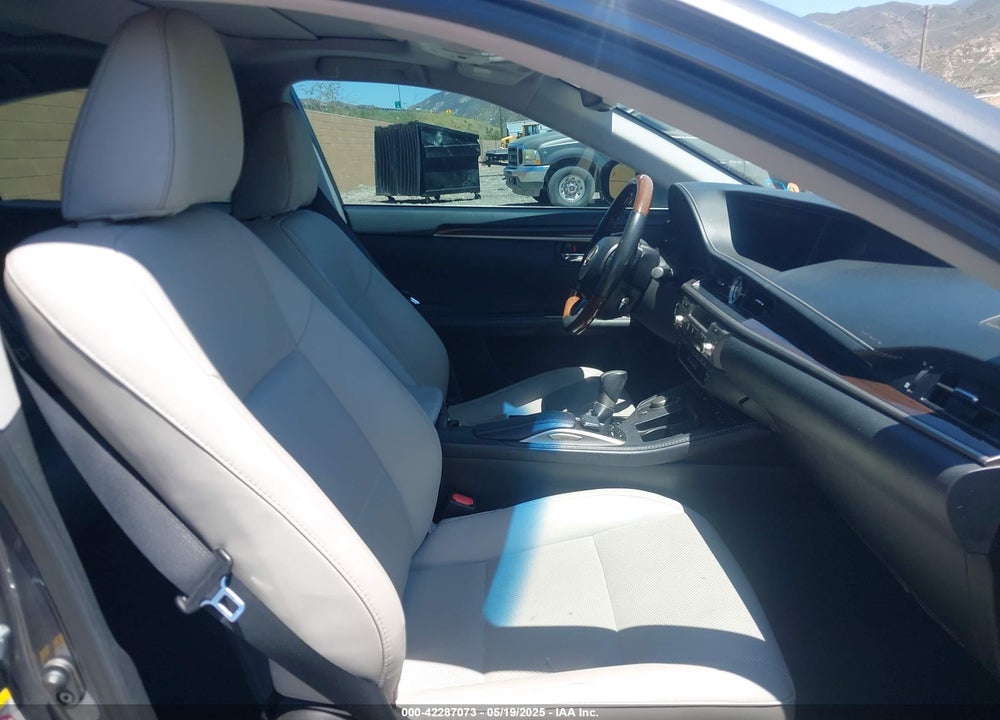 2017 LEXUS ES 350 VIN: 58ABK1GG6HU065066