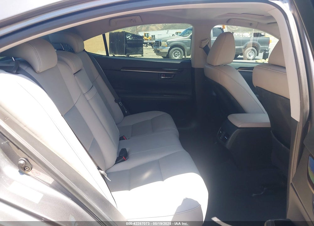 2017 LEXUS ES 350 VIN: 58ABK1GG6HU065066