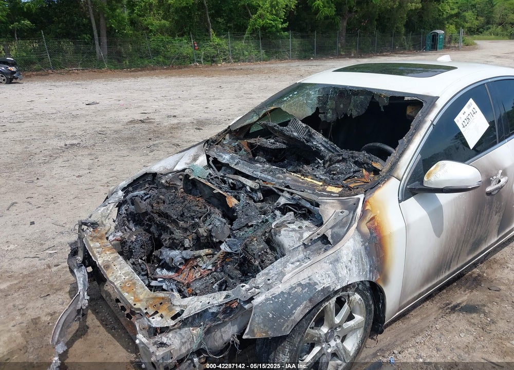 2016 VOLVO S60 VIN: YV126MFK0G2390792