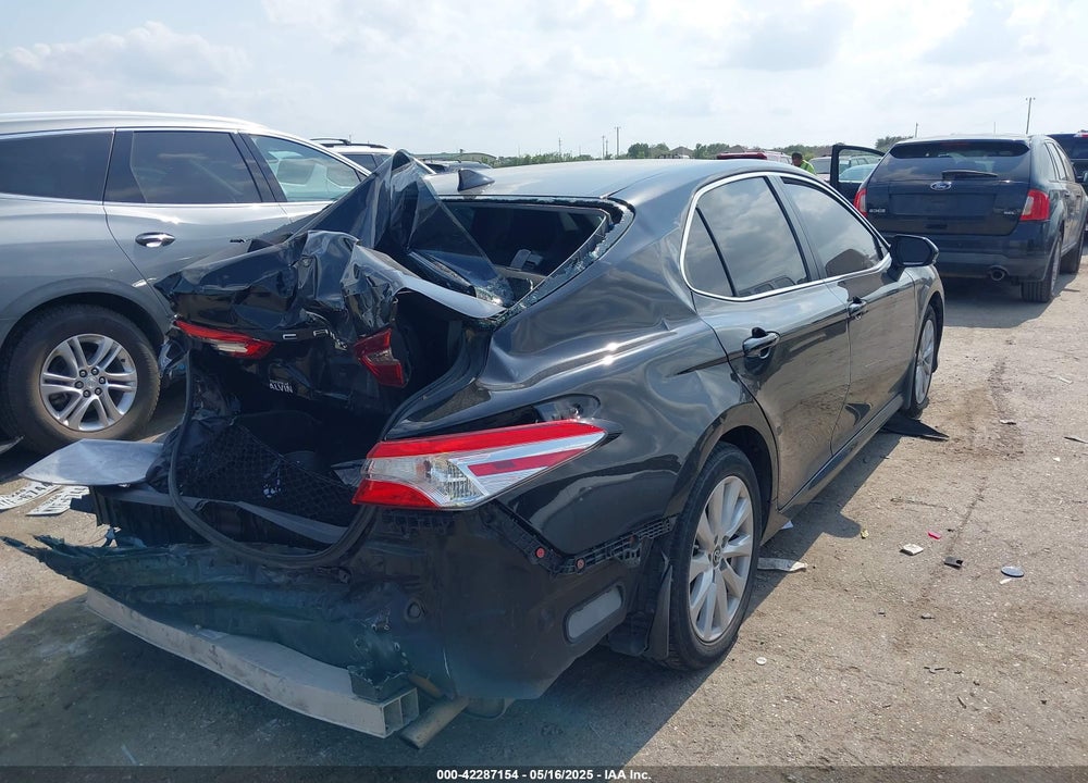 2020 TOYOTA CAMRY LE VIN: 4T1C11AK2LU873340