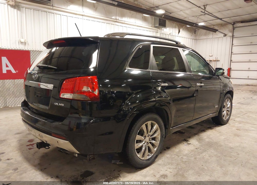 2011 KIA SORENTO VIN: 5XYKWDA21BG163591