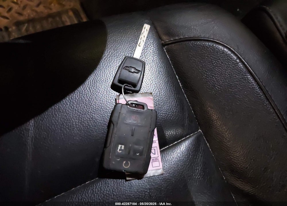 2014 CHEVROLET SILVERADO 1500 VIN: 3GCUKREC3EG114385