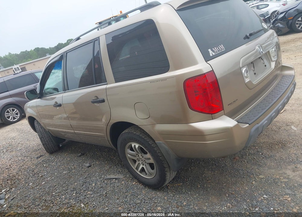 2005 HONDA PILOT EX VIN: 5FNYF18405B007649