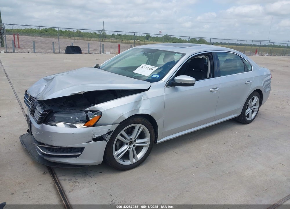 2015 VOLKSWAGEN PASSAT VIN: 1VWBV7A39FC041257
