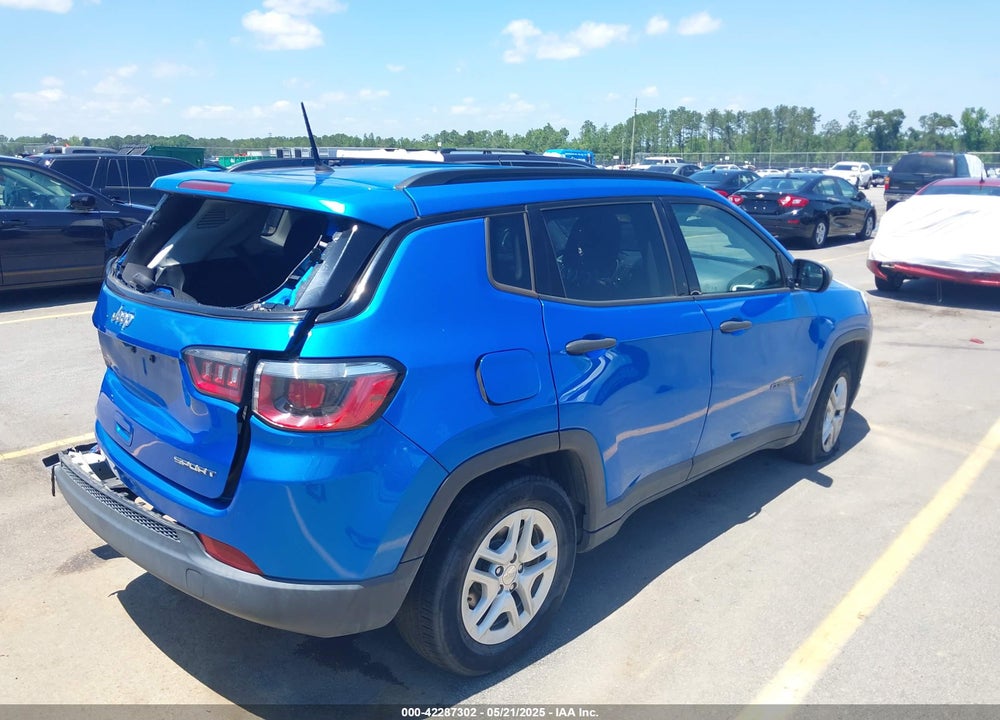 2018 JEEP COMPASS VIN: 3C4NJCAB0JT338622