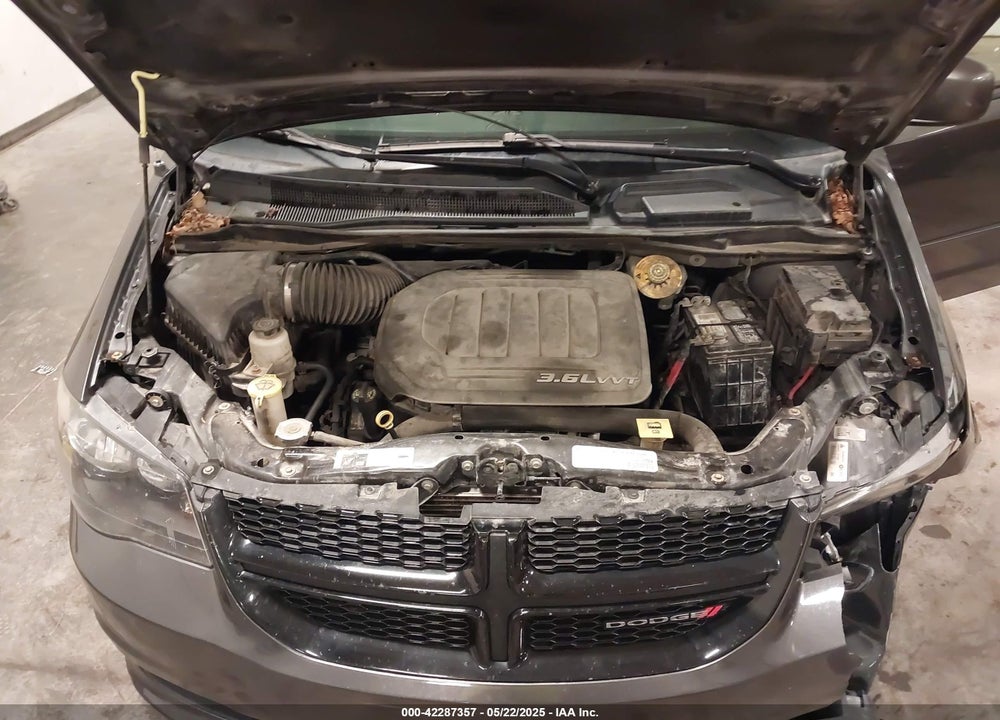 2015 DODGE GRAND CARAVAN VIN: 2C4RDGCG4FR749850