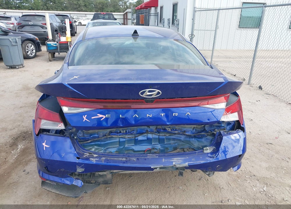 2023 HYUNDAI ELANTRA VIN: KMHLM4AG5PU539135