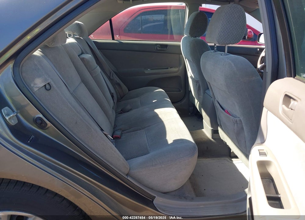 2004 TOYOTA CAMRY LE VIN: 4T1BE32K64U903368