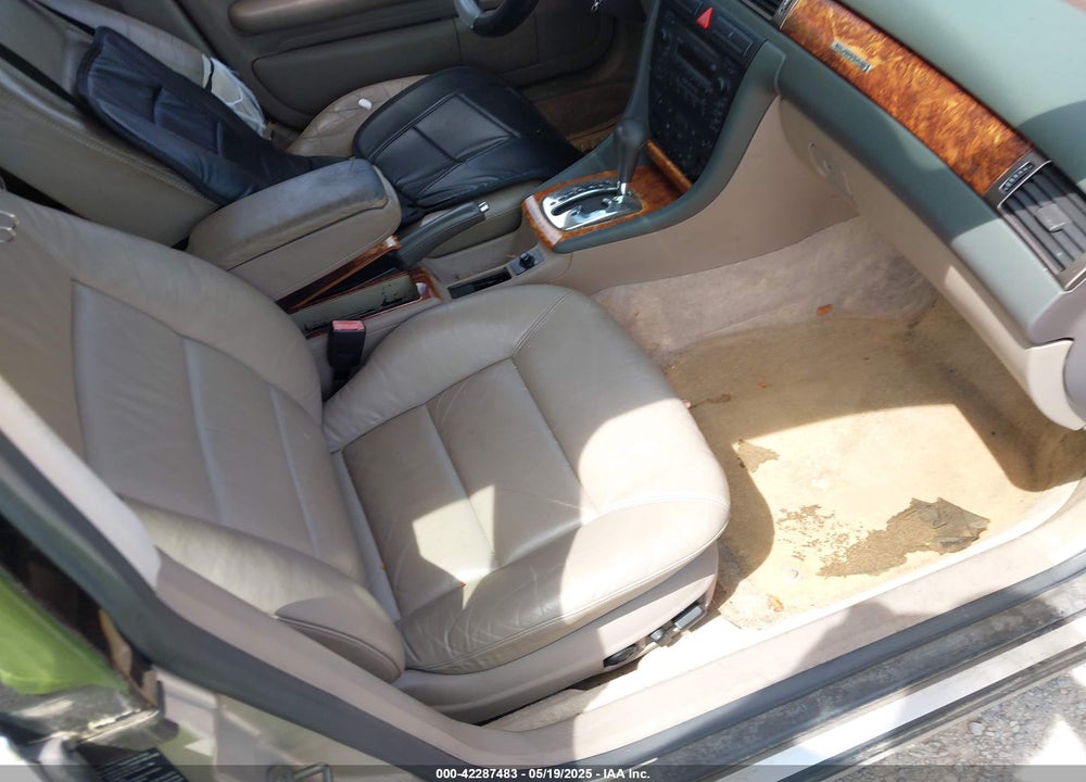 2001 AUDI A6 VIN: WAUEH64B71N157409