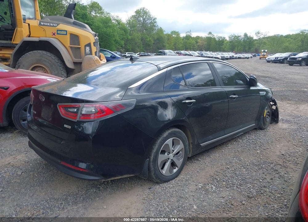 2015 KIA OPTIMA VIN: KNAGM4AD3F5081970