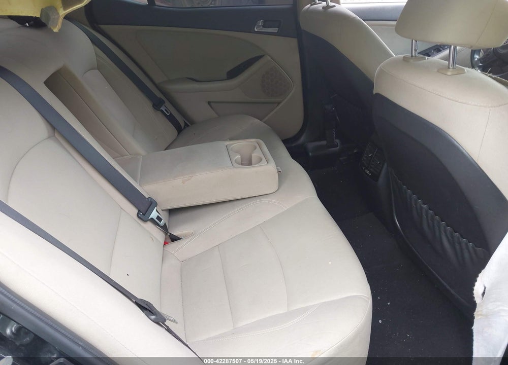 2015 KIA OPTIMA VIN: KNAGM4AD3F5081970