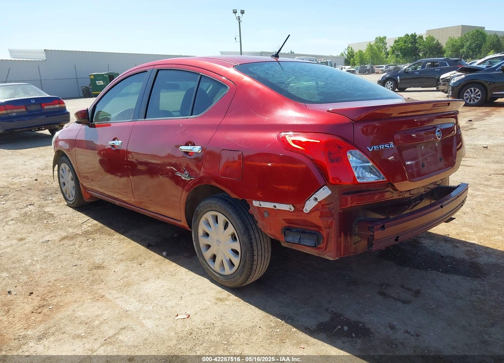 2017 NISSAN VERSA VIN: 3N1CN7AP2HL888884
