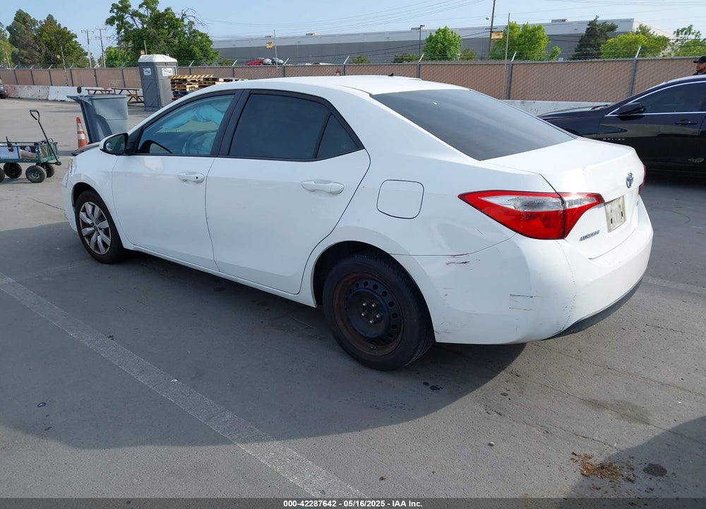 2015 TOYOTA COROLLA VIN: 5YFBURHEXFP357718