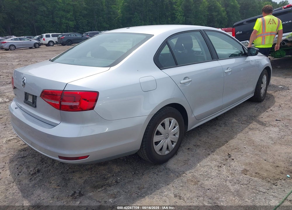 2015 VOLKSWAGEN JETTA VIN: 3VW2K7AJ0FM409329