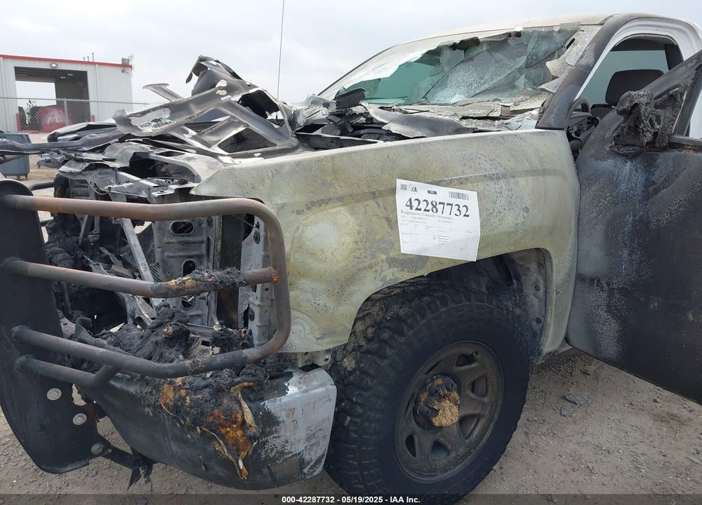 2015 CHEVROLET SILVERADO 1500 VIN: 1GCNKPEH5FZ179583