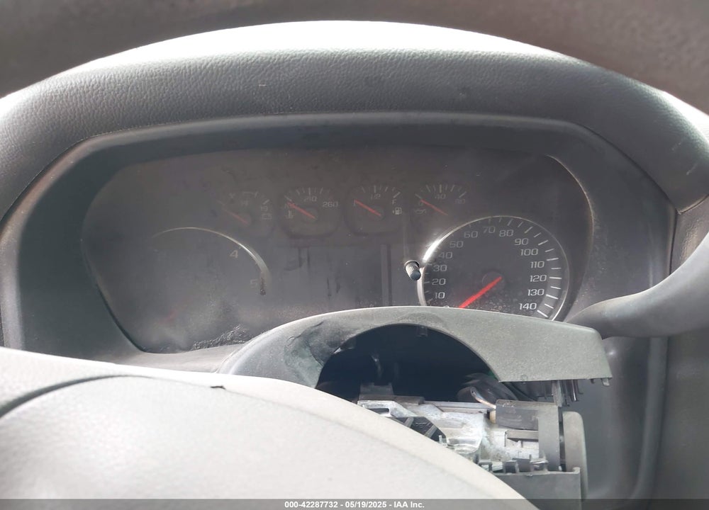 2015 CHEVROLET SILVERADO 1500 VIN: 1GCNKPEH5FZ179583
