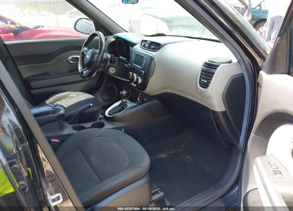 2017 KIA SOUL VIN: KNDJN2A22H7477128