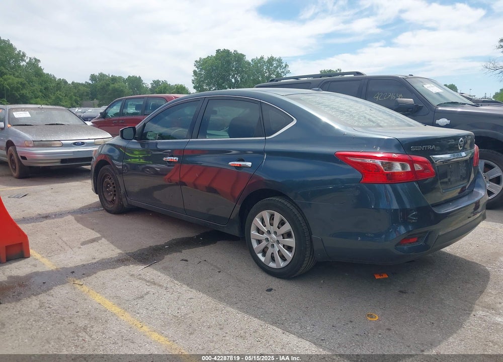 2016 NISSAN SENTRA VIN: 3N1AB7AP3GY233022