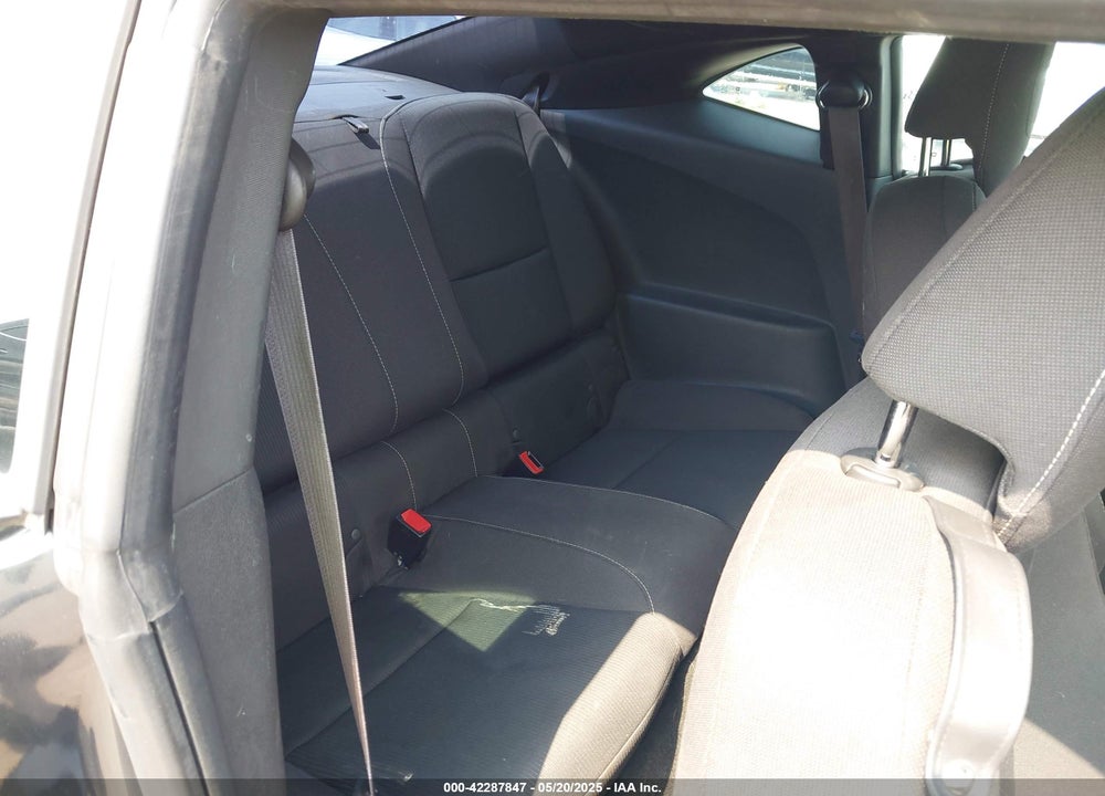2015 CHEVROLET CAMARO 1LT VIN: 2G1FD1E31F9157924