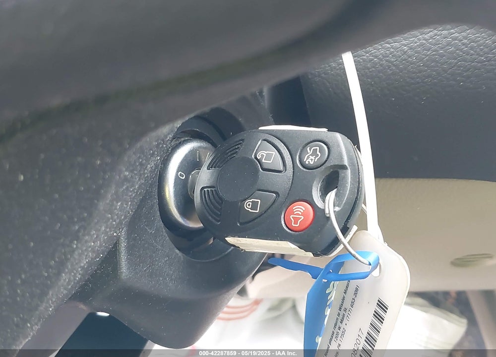 2014 FORD FOCUS SE VIN: 1FADP3K23EL280103