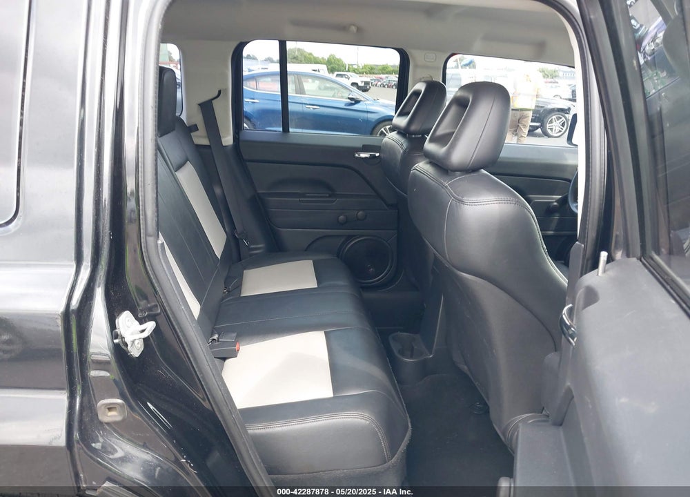 2008 JEEP PATRIOT VIN: 1J8FT28W88D648690