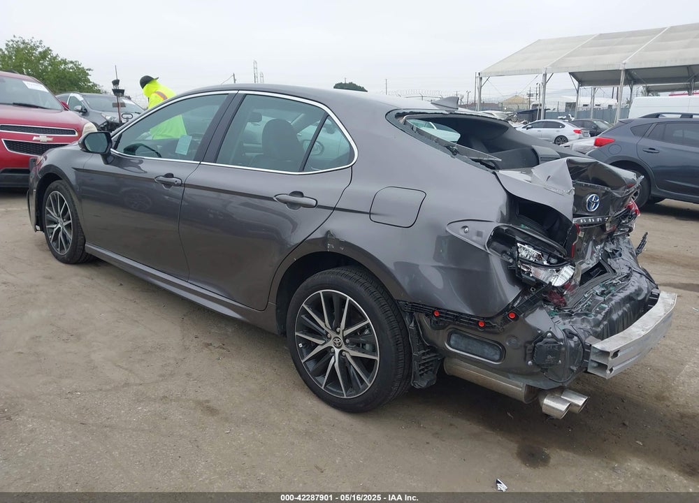 2024 TOYOTA CAMRY HYBRID VIN: 4T1S31AKXRU631135