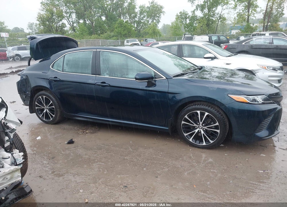 2020 TOYOTA CAMRY VIN: 4T1J11AK6LU998946