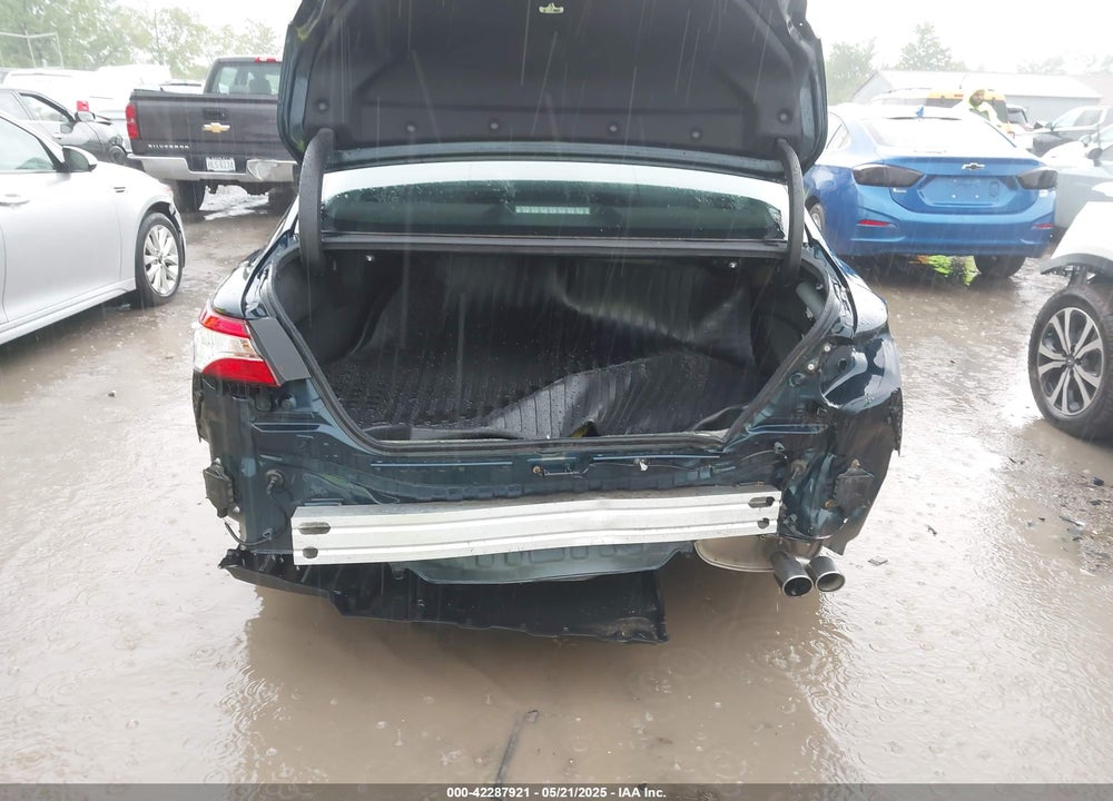 2020 TOYOTA CAMRY VIN: 4T1J11AK6LU998946