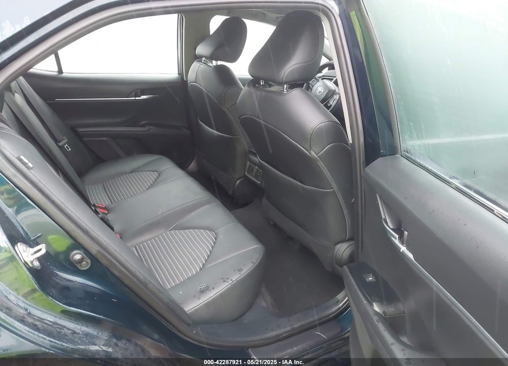 2020 TOYOTA CAMRY VIN: 4T1J11AK6LU998946