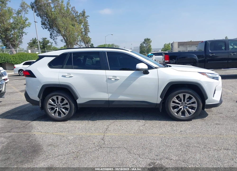 2023 TOYOTA RAV4 XLE PREMIUM VIN: 2T3C1RFV0PW269588