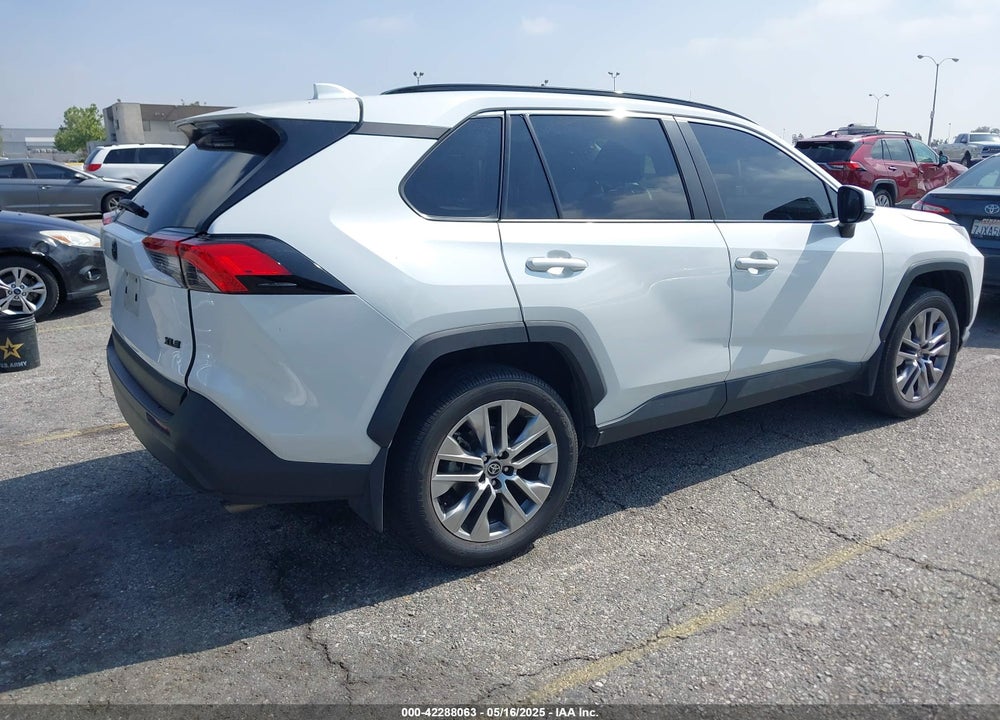 2023 TOYOTA RAV4 XLE PREMIUM VIN: 2T3C1RFV0PW269588