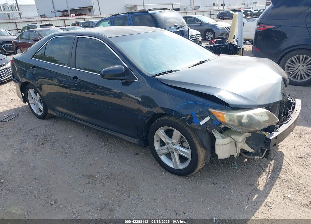 2014 TOYOTA CAMRY SE VIN: 4T1BF1FK0EU755084