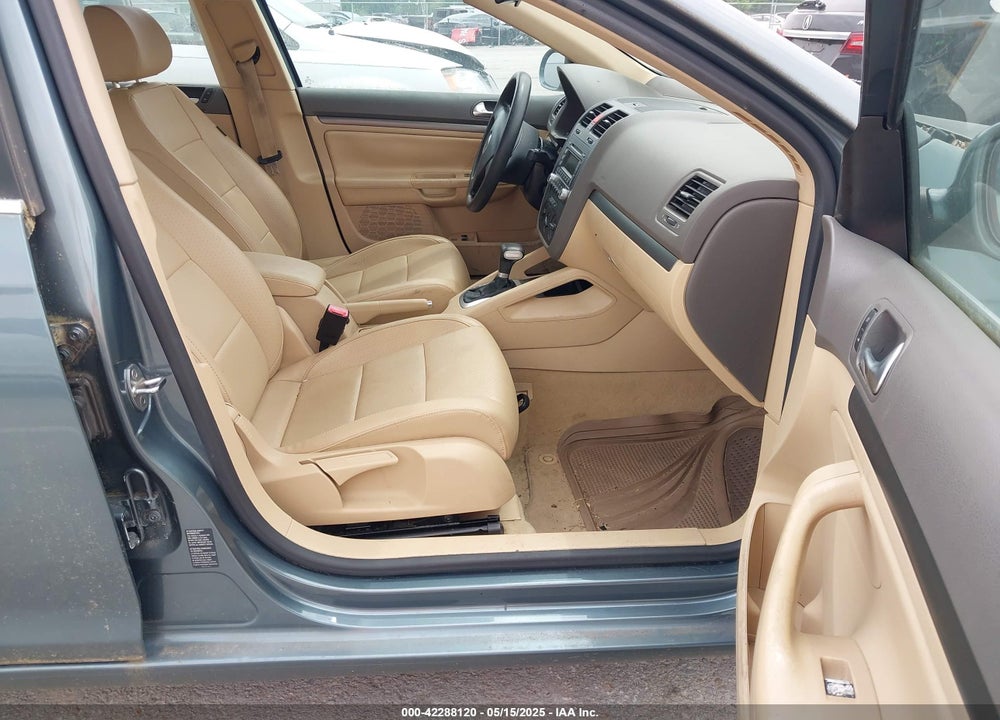 2006 VOLKSWAGEN JETTA VIN: 3VWSF71K36M626385