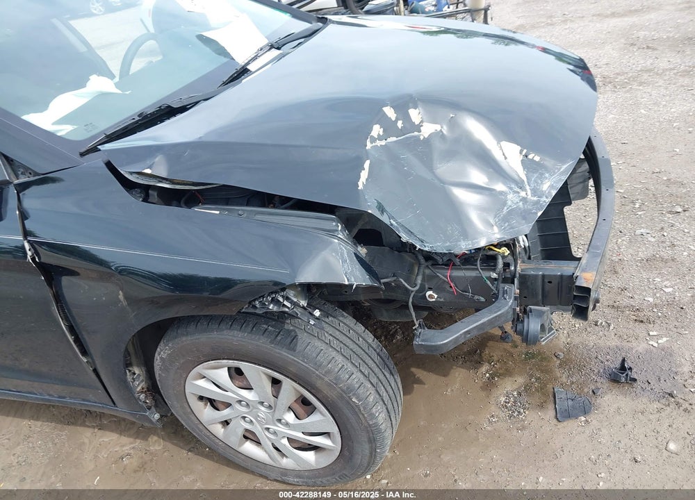 2017 HYUNDAI ELANTRA VIN: KMHD74LF8HU091975
