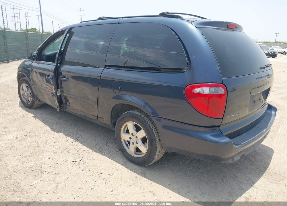 2007 DODGE GRAND CARAVAN SXT VIN: 2D4GP44L77R110133