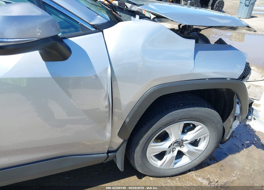 2021 TOYOTA RAV4 VIN: 2T3P1RFV6MC153214