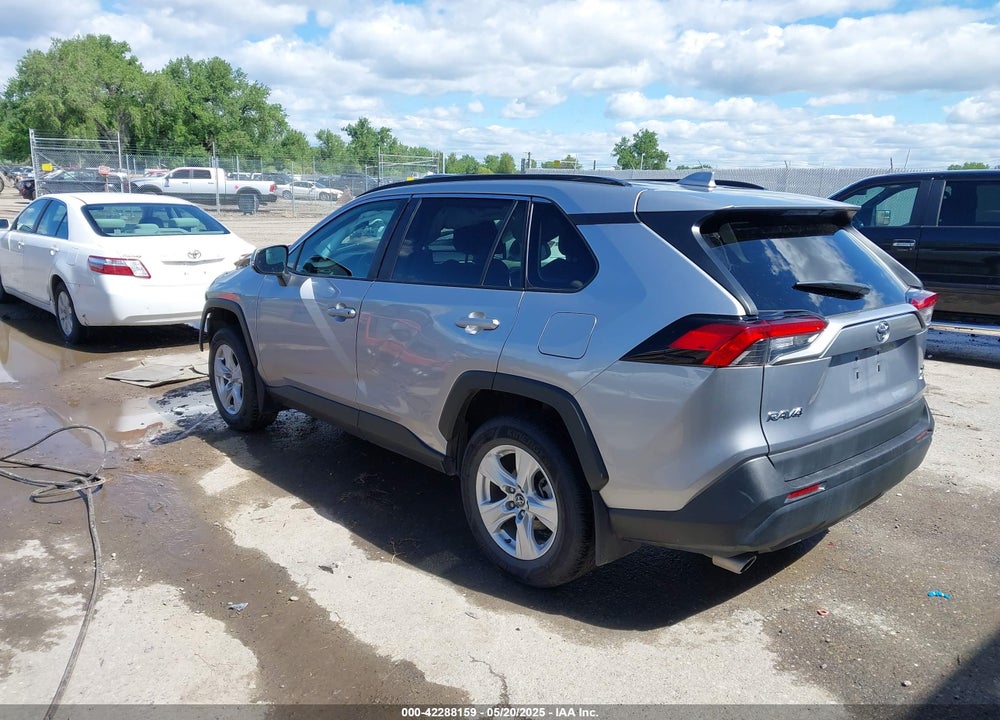 2021 TOYOTA RAV4 VIN: 2T3P1RFV6MC153214